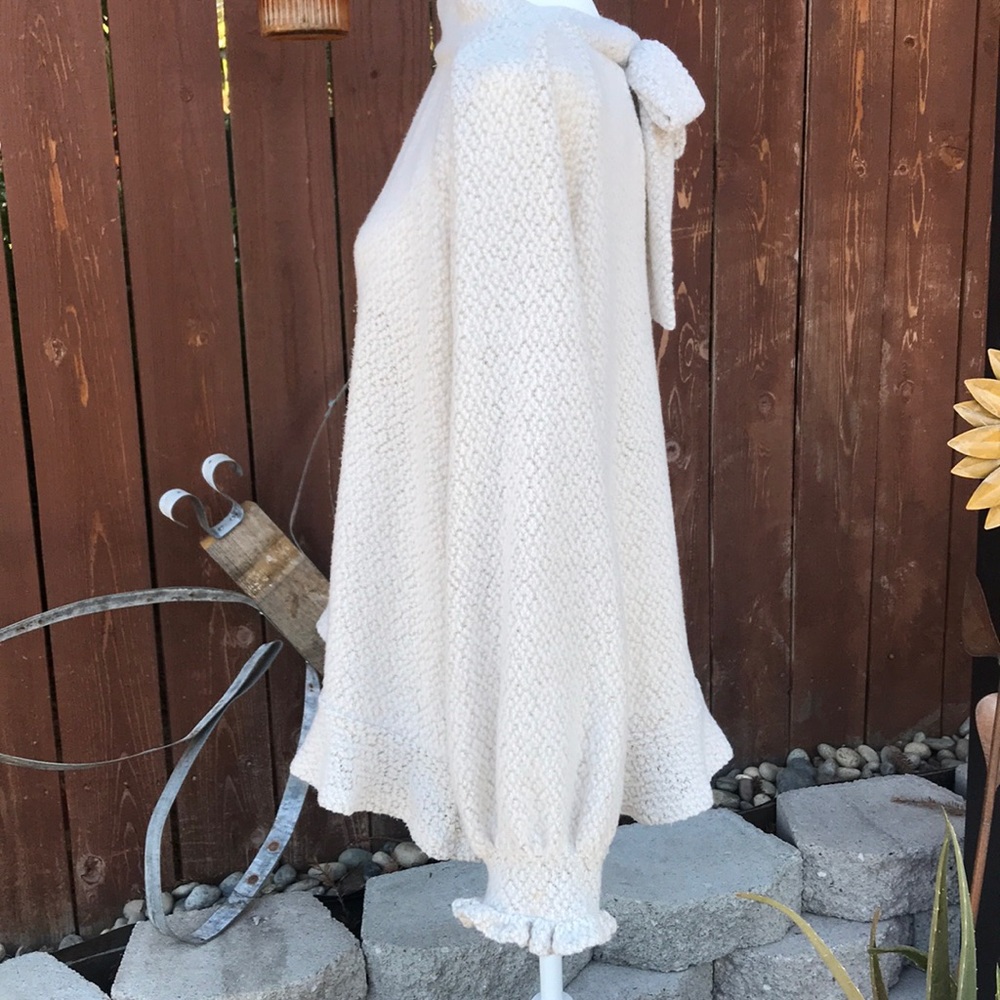 Hummingbird Sweater - Picture 4 of 8